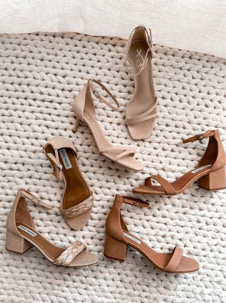 Sandal 
Sandals 
#ltkstyletip

#LTKFind #LTKshoecrush #LTKSeasonal