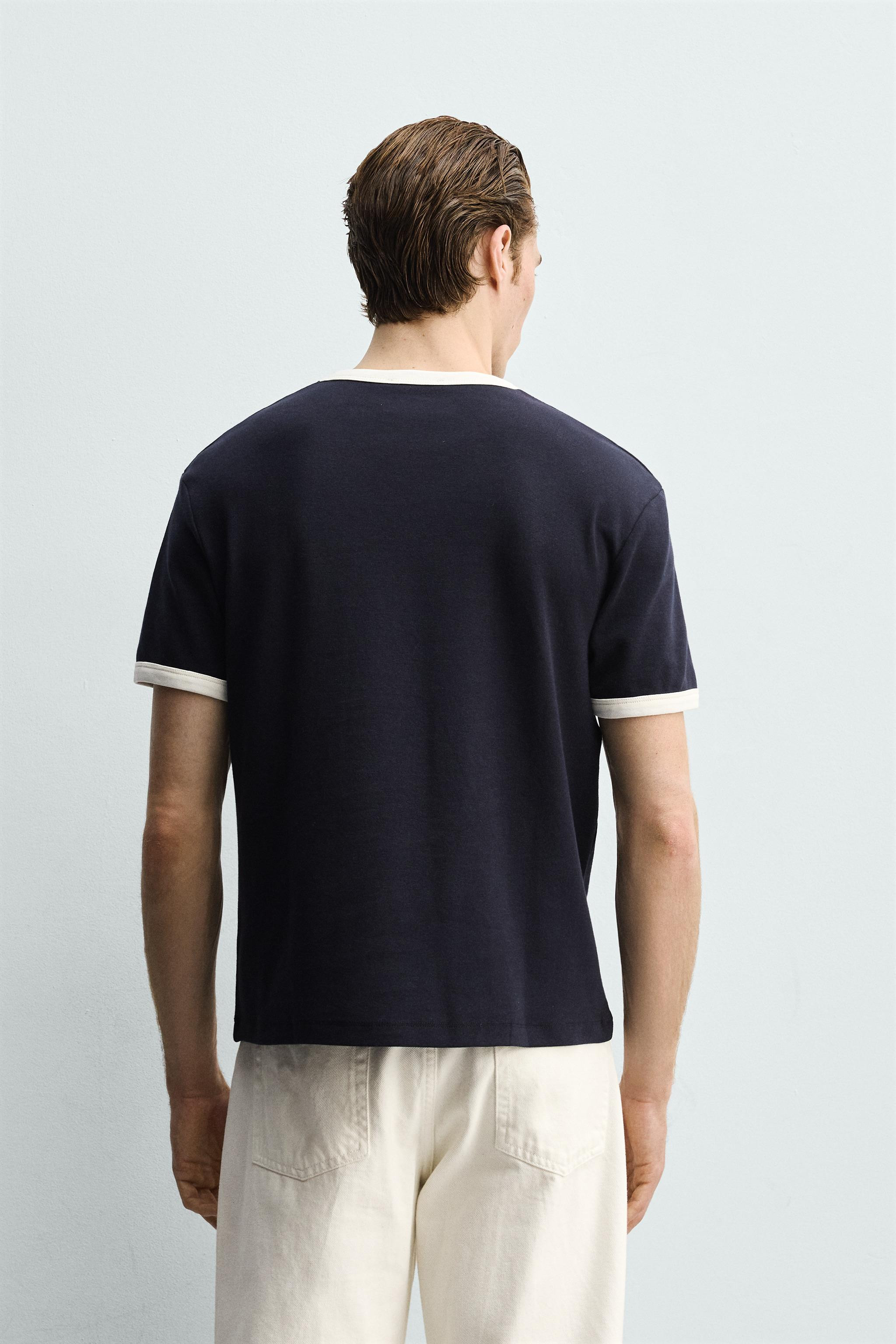 T-SHIRT C\u00d4TEL\u00c9 BASIQUE EN CONTRASTE | Zara FR