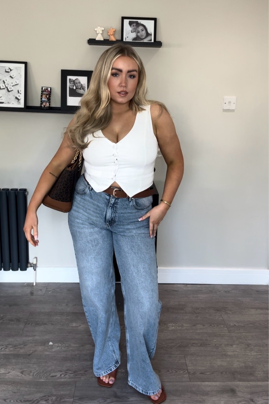 Pull and bear wide leg jeans!!! ❤️❤️

#LTKuk #LTKmidsize #LTKcurves