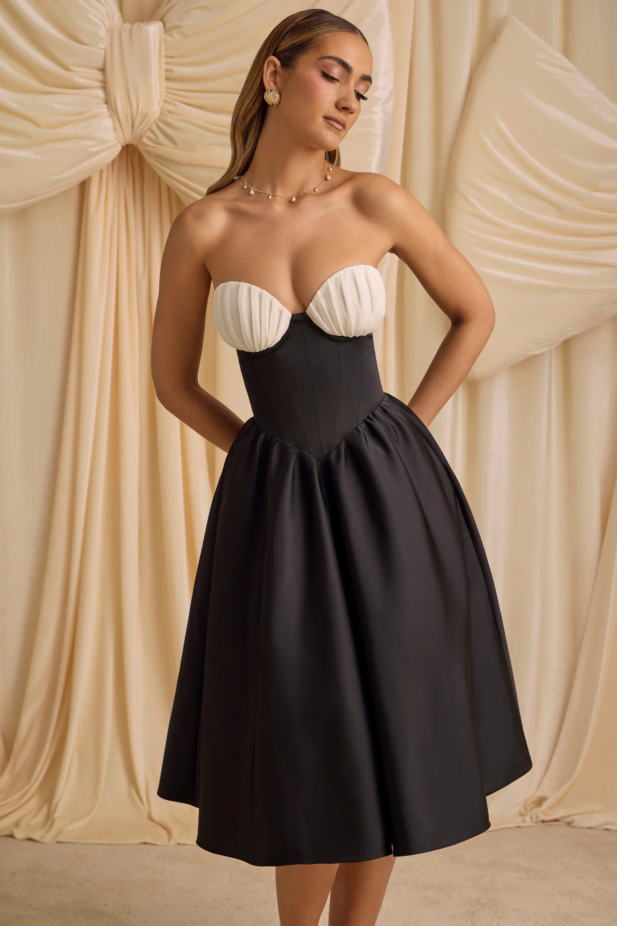 Strapless Corset Midi Dress in Black | Oh Polly