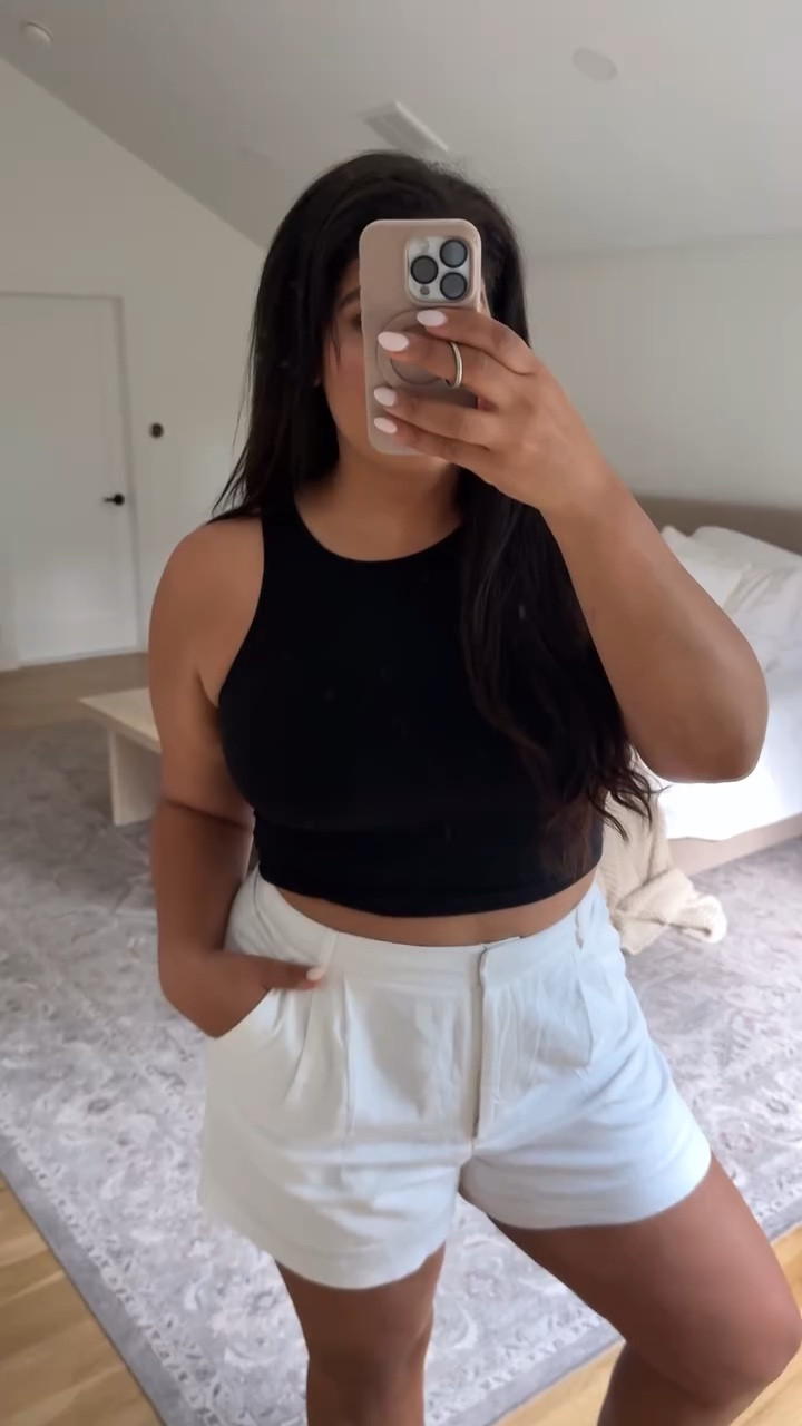 literally the perfect top from amazon for all your summer outfit ideas 👏🏽☀️🍒


———
midsize fashion, affordable fashion, try on haul, skims inspired, closet basics, closet staple, midsize style, amazon fashion finds, amazon must haves, summer outfit ideas, casual style, casual outfit, curvy fashion, crop top, high neck tank top @pumiey.us

#LTKSeasonal #LTKMidsize #LTKVideo