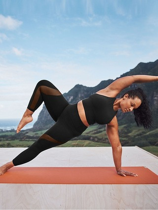 Salutation Stash Pocket II Mesh 7/8 Tight | Athleta