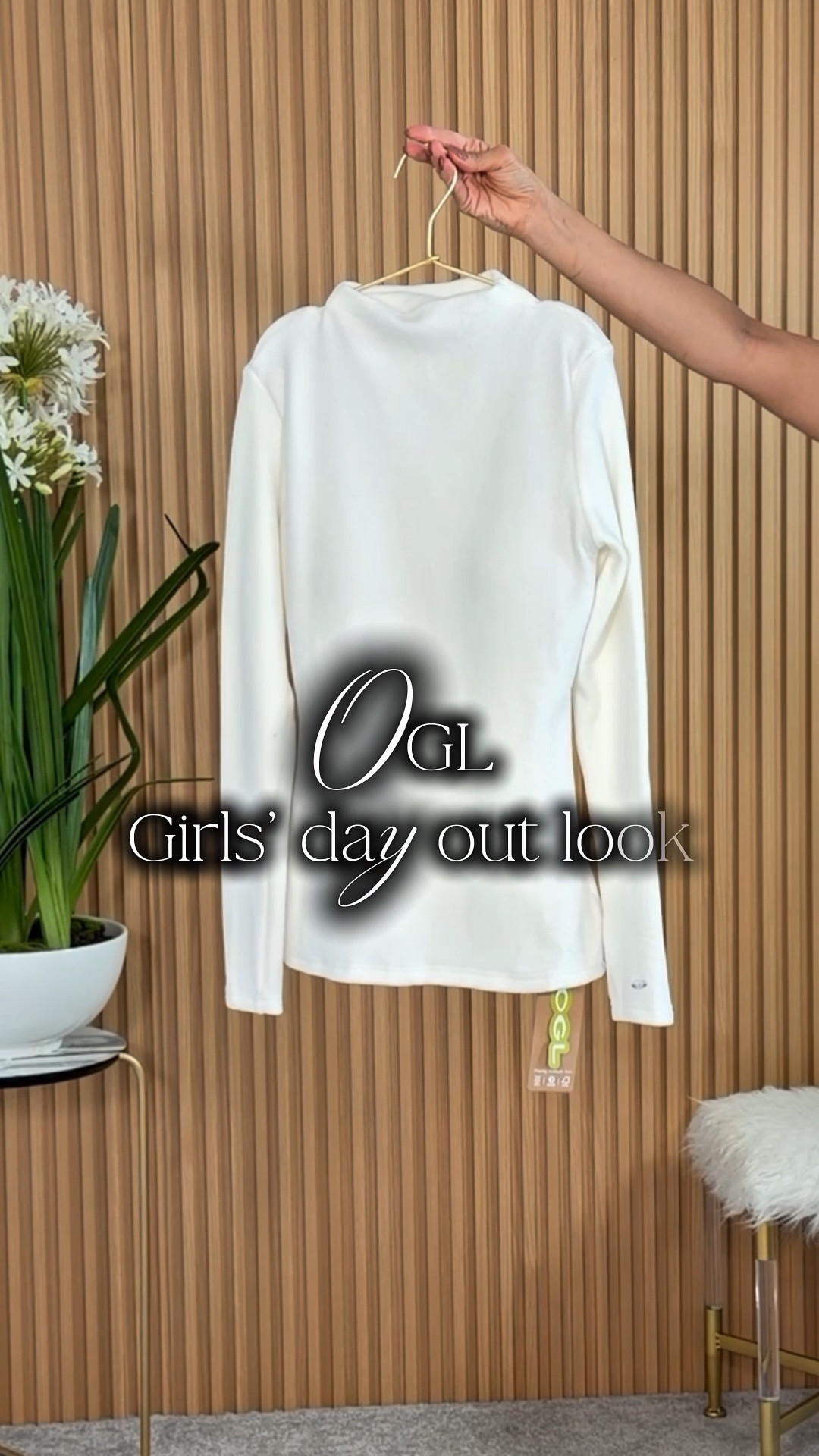 Girls’ night out, but make it cozy chic 🤎✨
Winter white + espresso tones elegant, comfy and perfect for a girls’ night out.
Black Friday Sale is LIVE!💳✨
Members: Points can be Cash
🛍 Buy 3 Get 1 | Buy 4 Get 2
Linked everything for you on my LTK.


#LTKSaleAlert #LTKootd #LTKgrwm