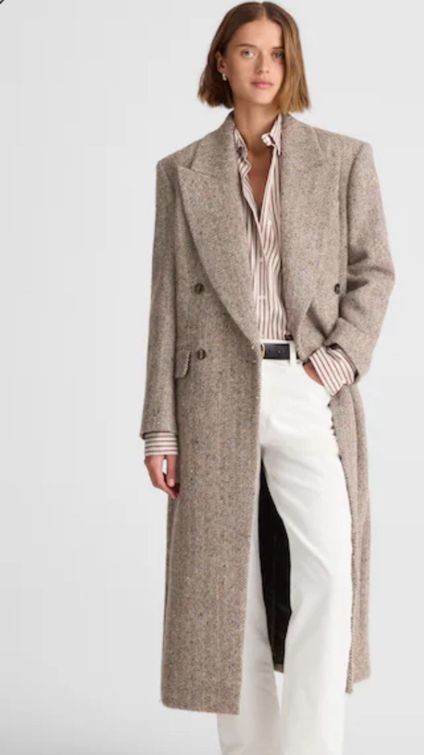 White in winter is so fresh. Love every piece. 