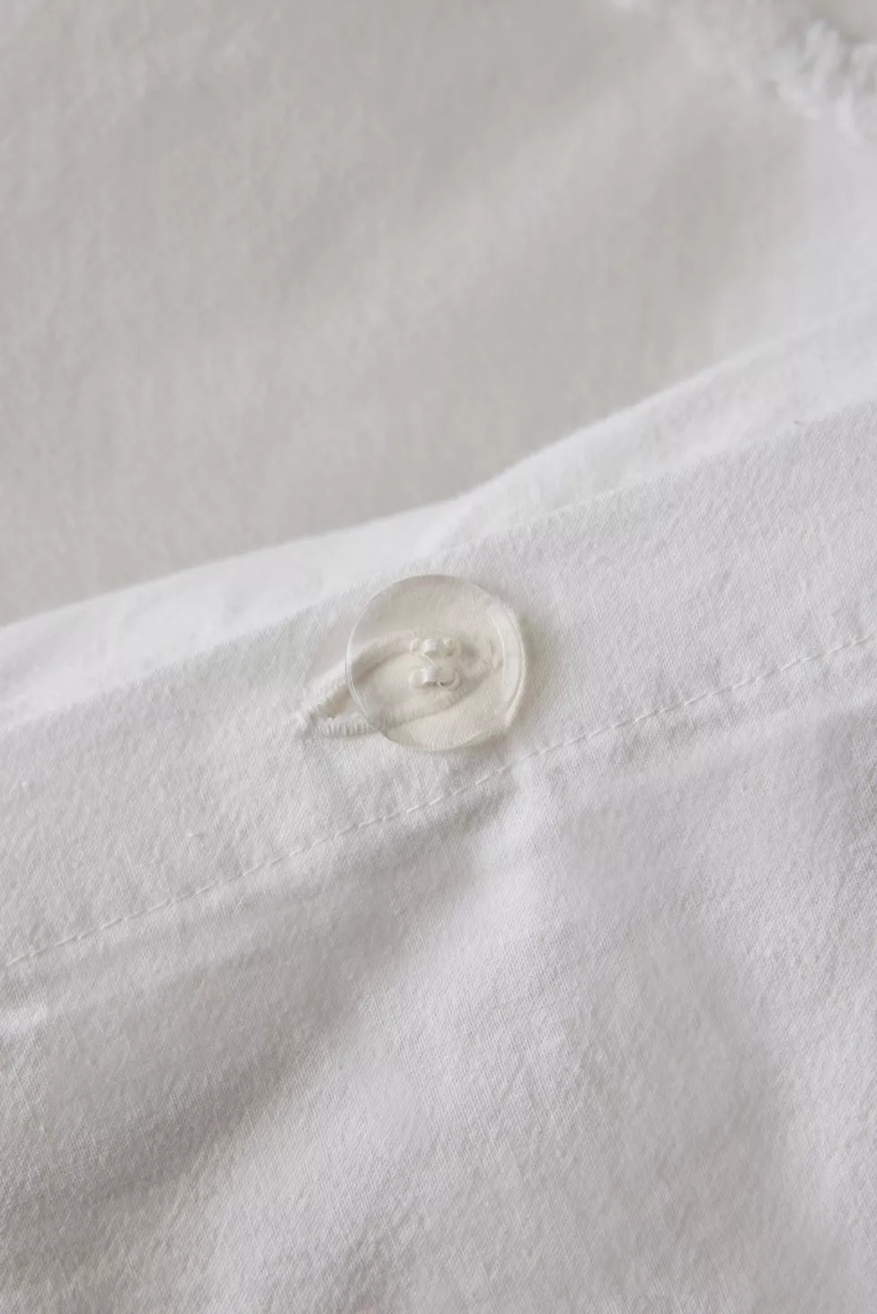 Daisy Tufted Core Duvet Cover | Urban Outfitters (US and RoW)