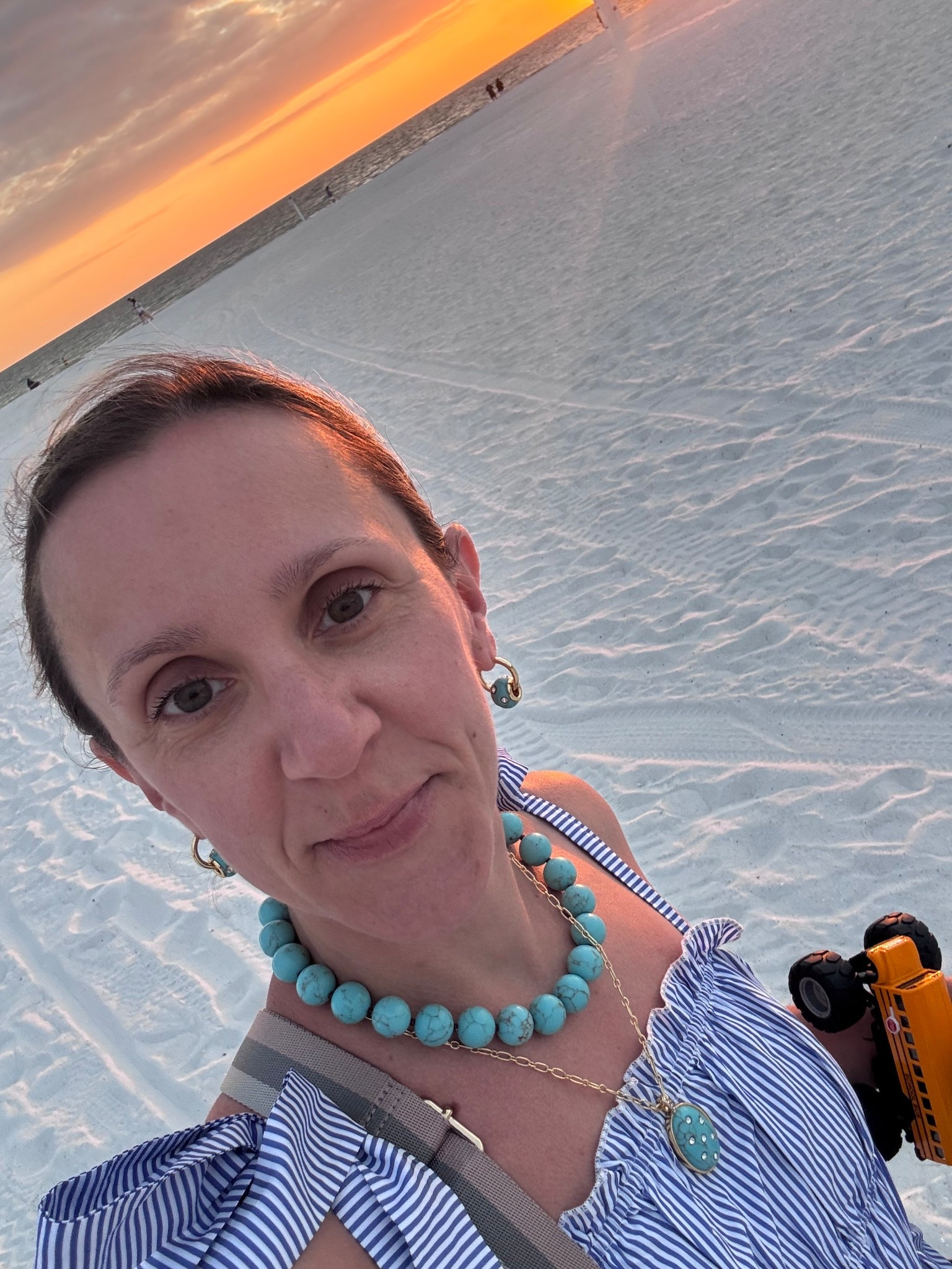 The only thing better than this sunset?! My turquoise jewels c/o Stella & Dot 

#LTKgrwm #LTKmomlife #LTKootd
