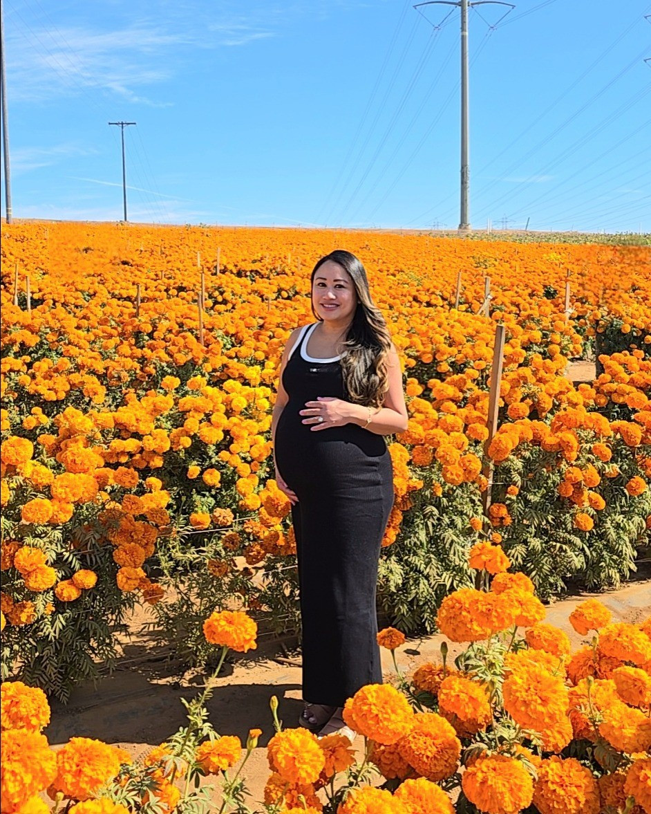 I love this bump friendly dress for fall 🍂 Comfortable and can be used post-partumm 

#LTKBump