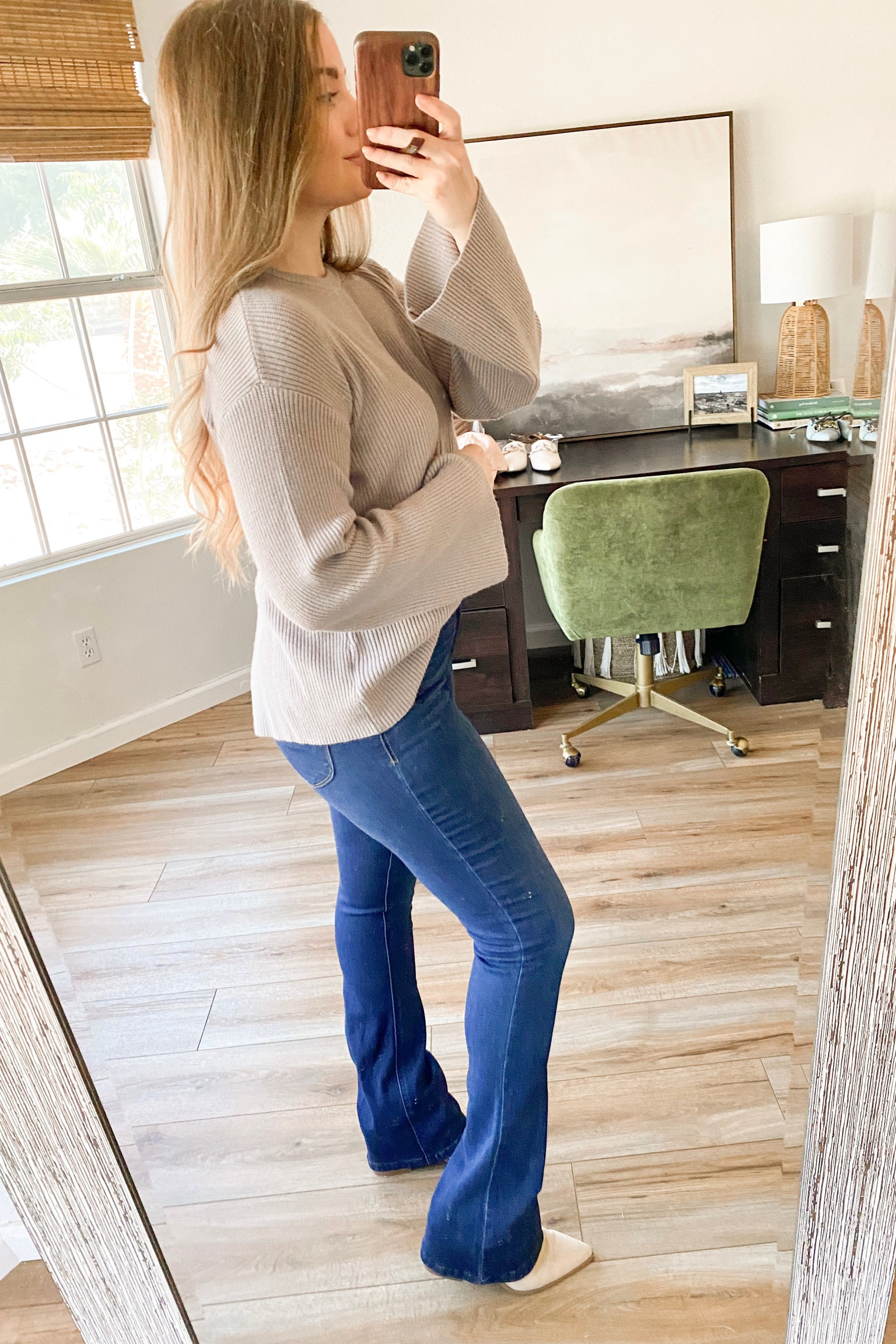 Nordstrom anniversary sale. Nsale. Bootcut jeans.

I sized down 1 in the jeans. Super flattering and comfy! 