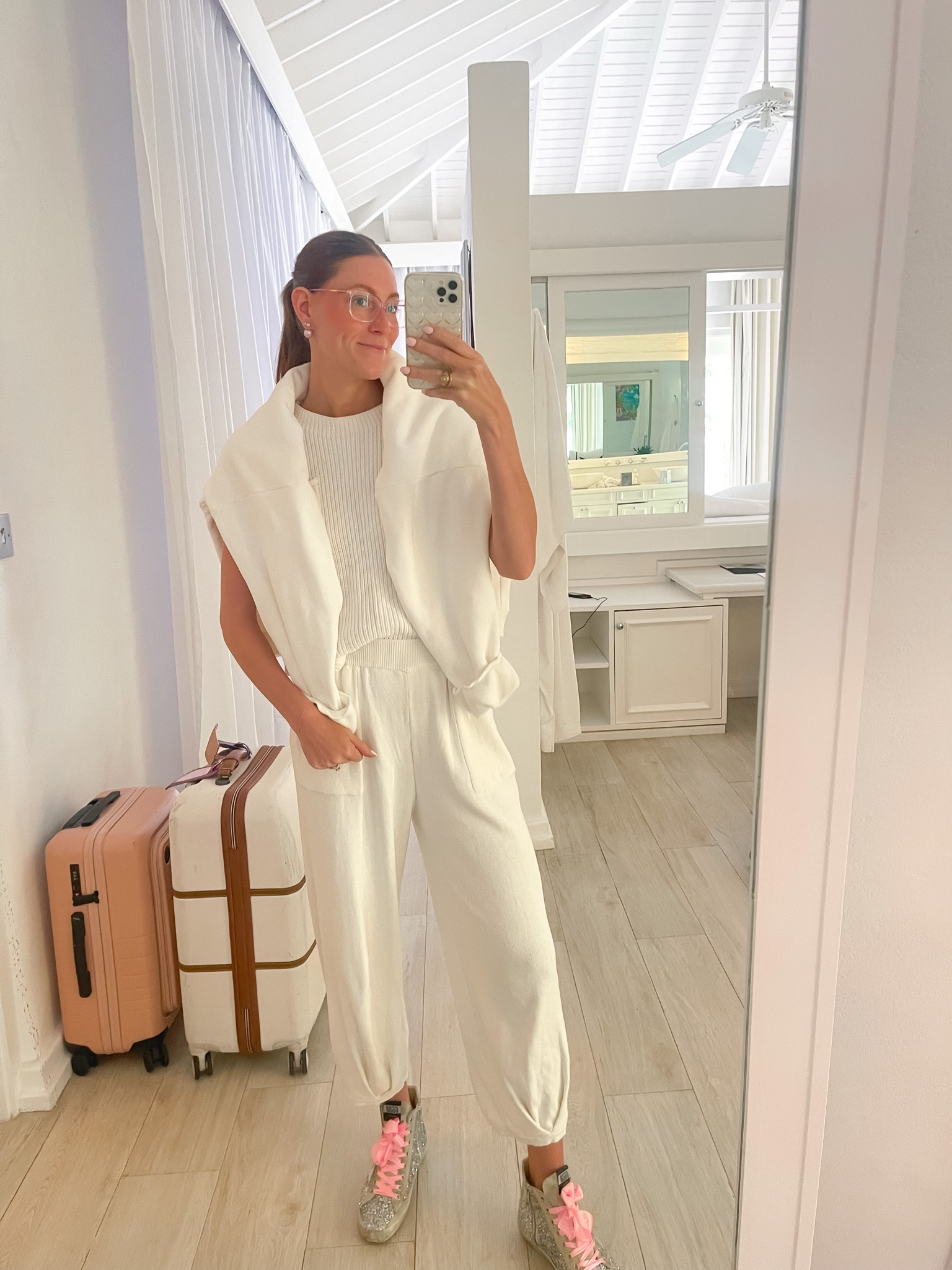 travel ootd! traveling home from our honeymoon🍯🌙 — also wore this set on the way home from my bach! the perfect set🤍

#LTKfindsunder50 #LTKtravel #LTKwedding