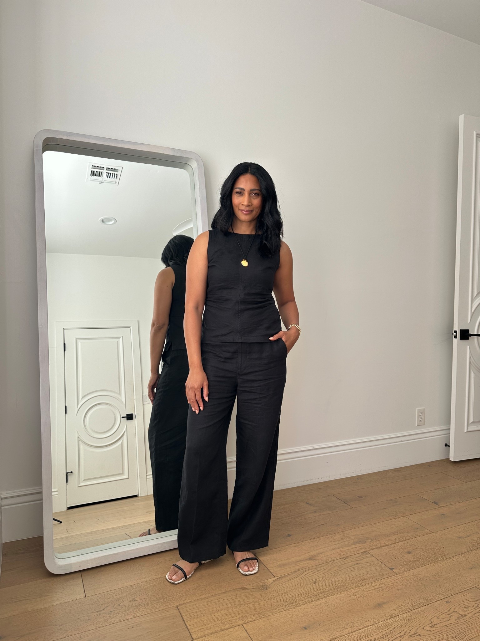 This chic linen set is such a great addition to your warm weather wardrobe!!! I love wearing these pieces together or styled separately!! Both fit true to size.



#LTKOver40 #LTKootd