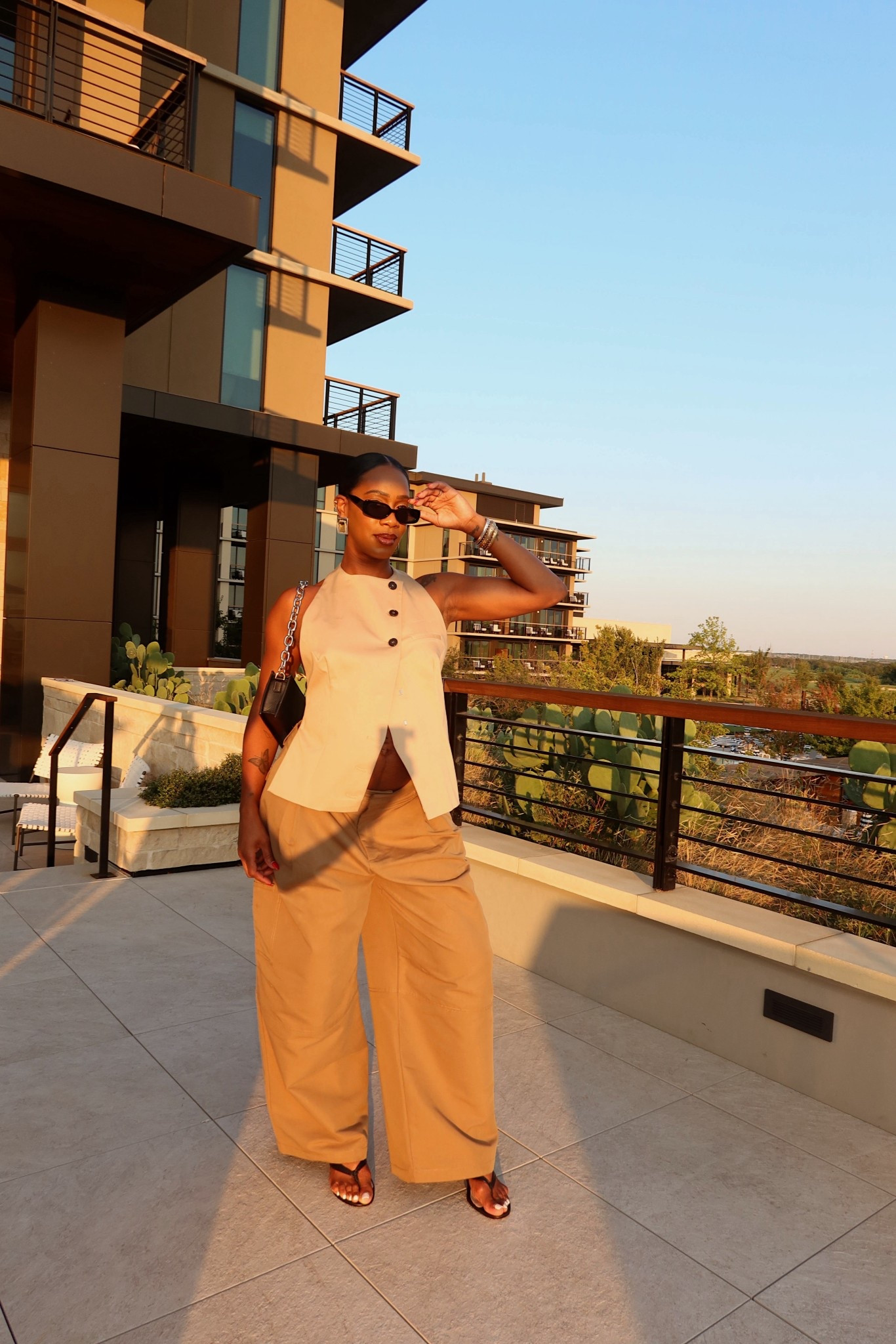 All neutral look is a vibe ✨ 

#LTKStyleTip #LTKBump #LTKCon