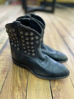 Frye Wyatt short studded disc cognac black leather western cowgirl ankle boots 6 | eBay US