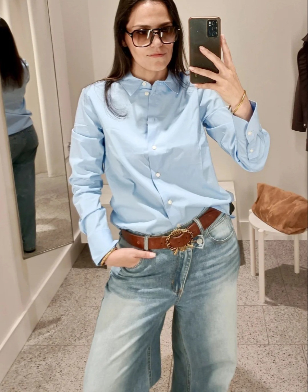 Stop overcomplicating your outfits 🤍You only need a few good basics:a blue shirt, denim and a strong belt ✨This is the kind of look you can wear on repeat.Everything is linked below 🔗Tap to shop.#LTKstyle #LTKfinds #LTKfashion #outfitideas #everydaylook #minimaloutfit #effortlessstyle #casualstyle #denimlook #simpleoutfit #styleinspo

#LTKfrance #LTKeurope #LTKspring
