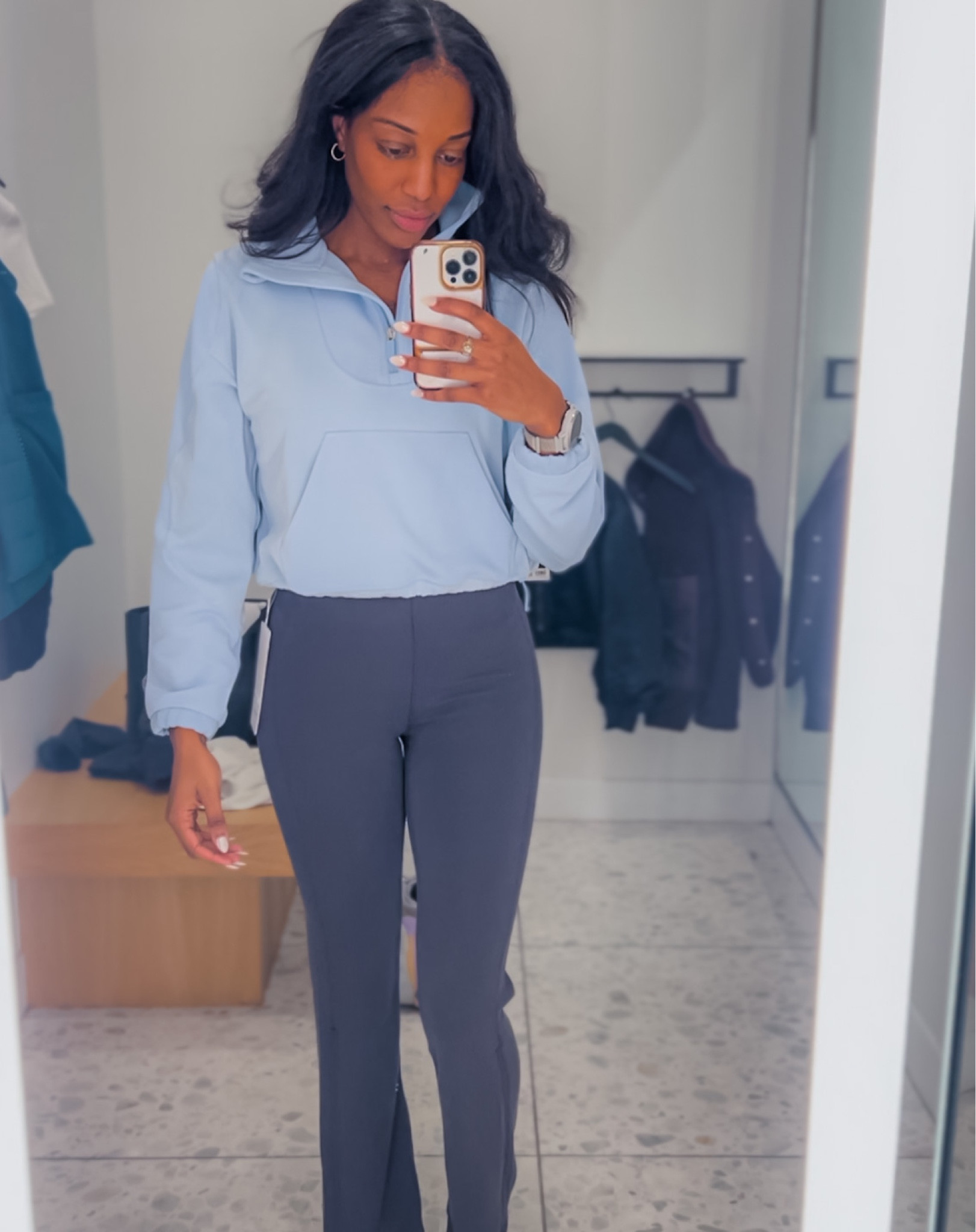 Zip up & flare bottoms    #casualwear #lululemon #highrise #tights #workout pants #bomberjacket #athletic #croptop #zipup #longsleeve #zipup #flare #yoga 