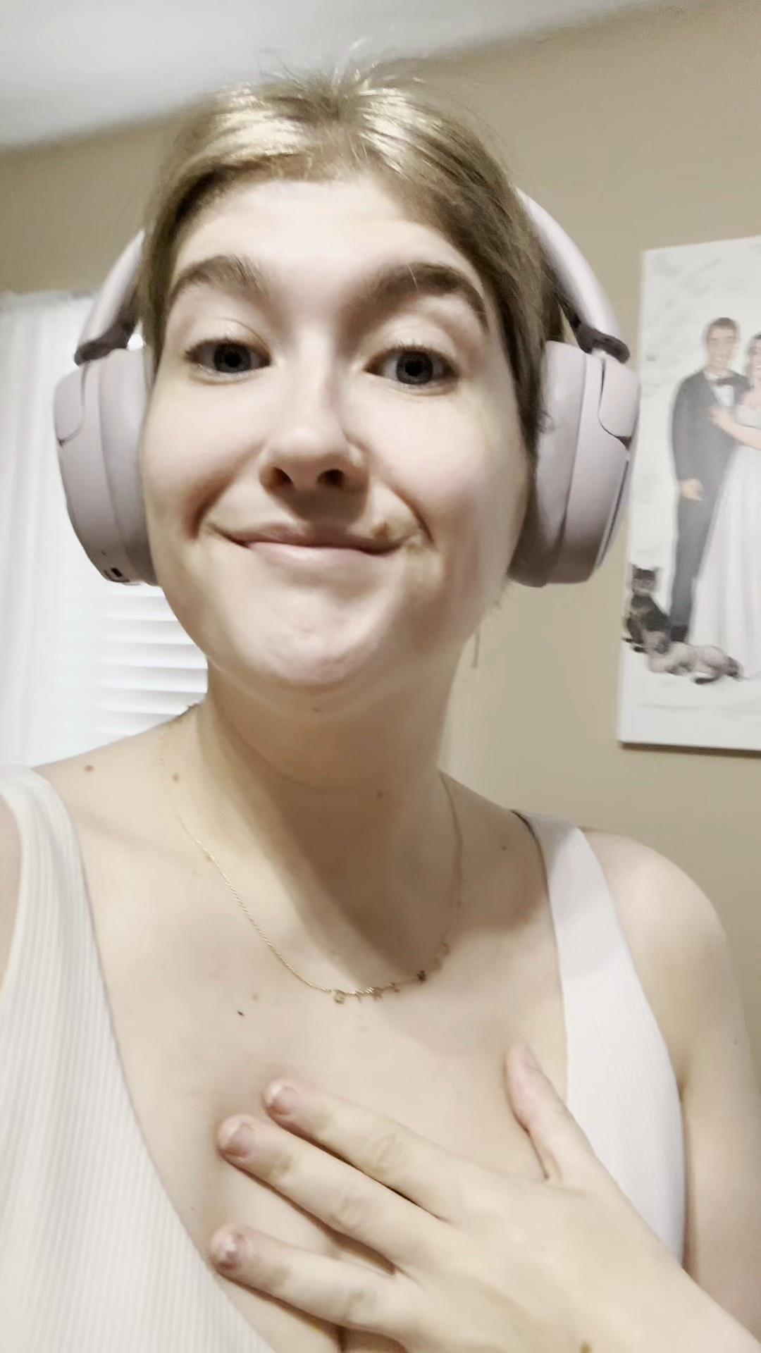 From toddler tunes to travel playlists—JLab has headphones for the whole family! The quality is seriously next-level, and the noise-canceling is so good I didn’t hear a thing… even on a packed airplane! Total game changer for travel days and everyday chaos.

#JLabAudio #FamilyTech #TravelMustHaves #NoiseCancellingHeadphones #MomLifeHacks #ToddlerTravelTips #HeadphonesForKids #TechForParents #AirplaneEssentials #TravelWithKids #MomApproved #TravelGear #FamilyFavorites #HeadphoneReview #Sponsored 