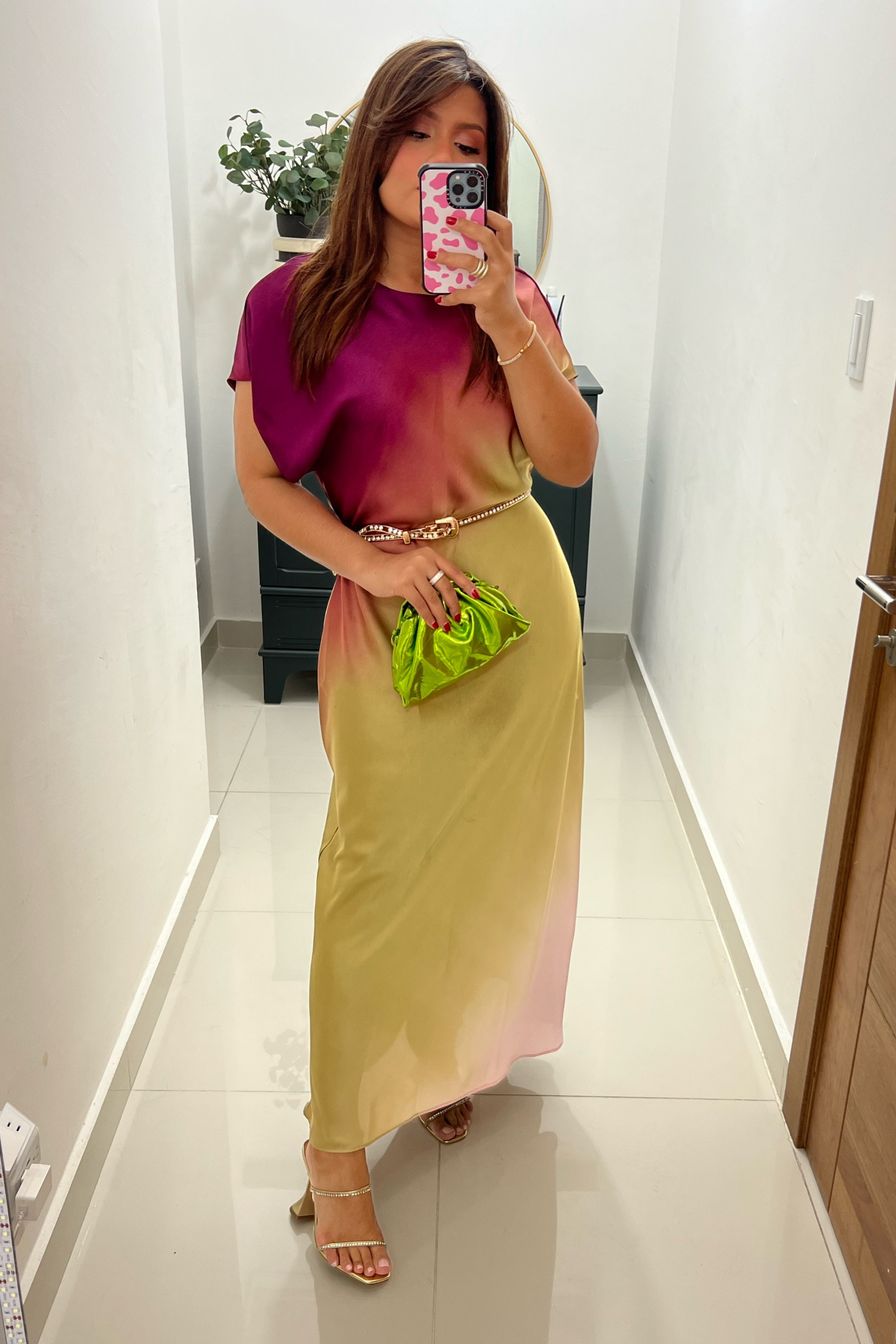 OOTN 💖 

Zara tie dye satin dress 2737/131 runs true to size 



#zaranewin #ltkootn #ltkootd #tiedyedress #satindress #satinslipdress #colorfuldress #ltkspring #springdress #springwedding #bestshapewear #bestunderwear

#LTKbeauty #LTKshoecrush #LTKFind