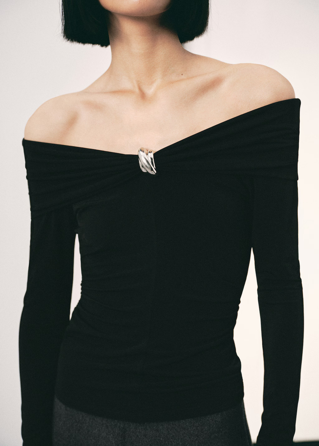 Strapless t-shirt with metallic detail - Women | MANGO USA | Mango (US/MX/AU)
