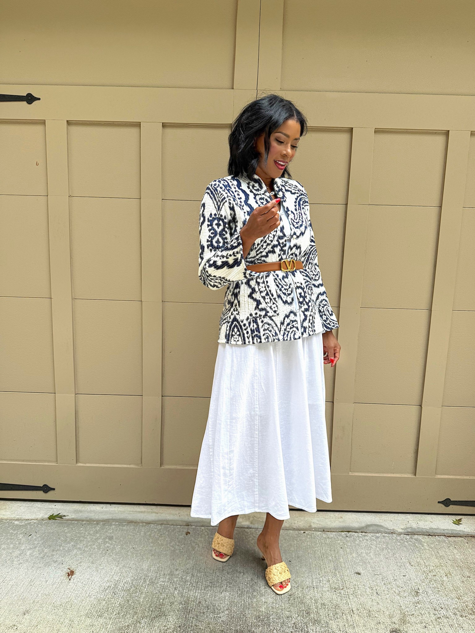 Another beautiful @benaarla piece: the Raina jacket. It’s reversible so the styling options are many. #benaarlapartner #benaarla

#LTKOver40 #LTKSeasonal #LTKStyleTip