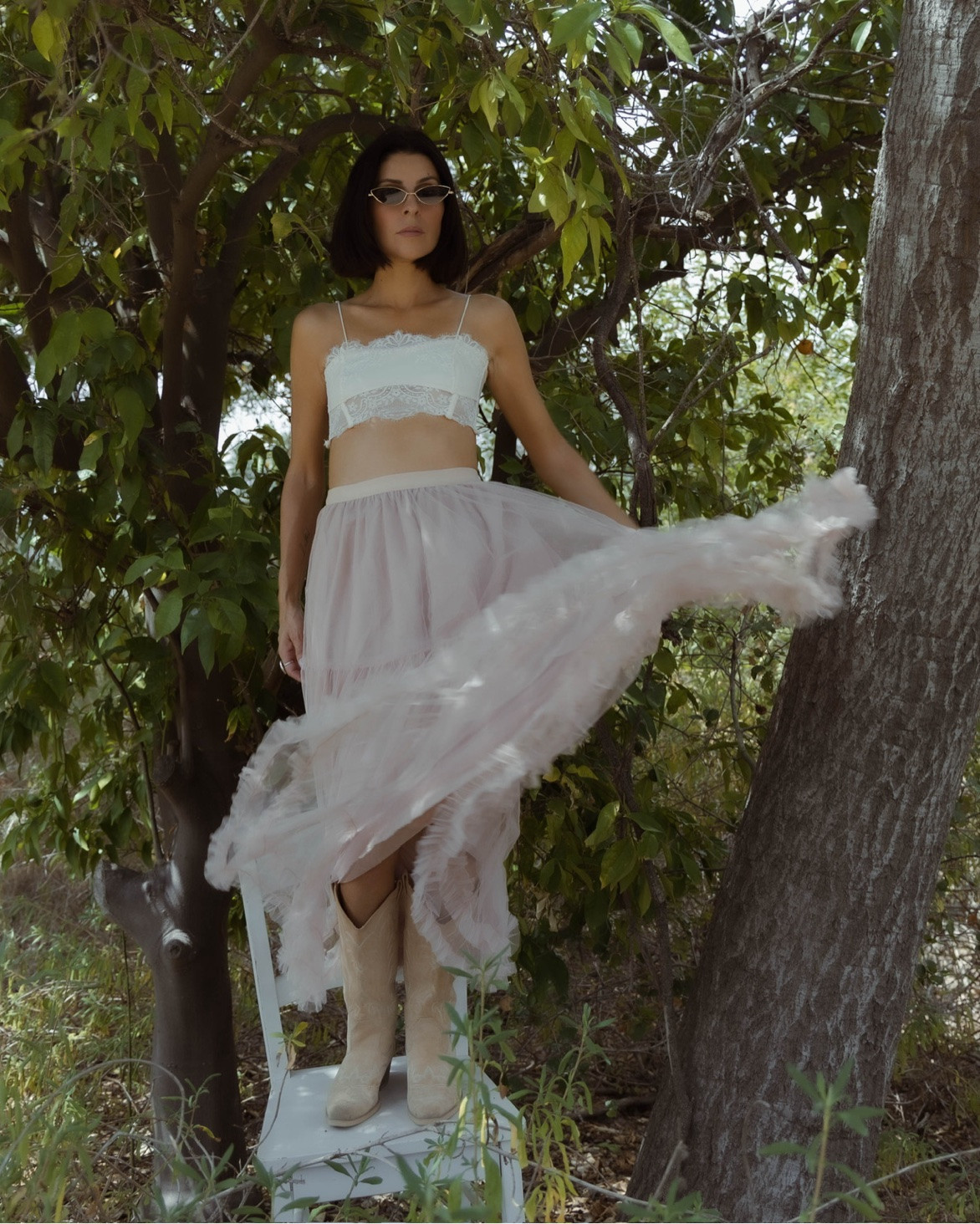 tulle skirts and cowboy boots in the middle of the forest? yes please 🤍

comment TULLE and I'll DM you the link to this look on my LTK!

#petitestyle #over40fashion #40sandfabulous #tulledress #cowboyboots #sanjuancapistrano #socal #photoshoot #ootd #petiteblogger #bohostyle

#LTKgrwm #LTKootd