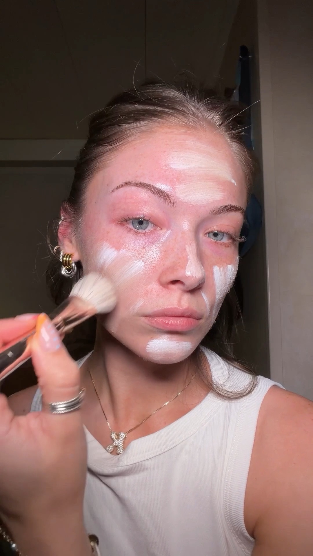 MATCHING MY MAKEUP TO MY OUTFIT 