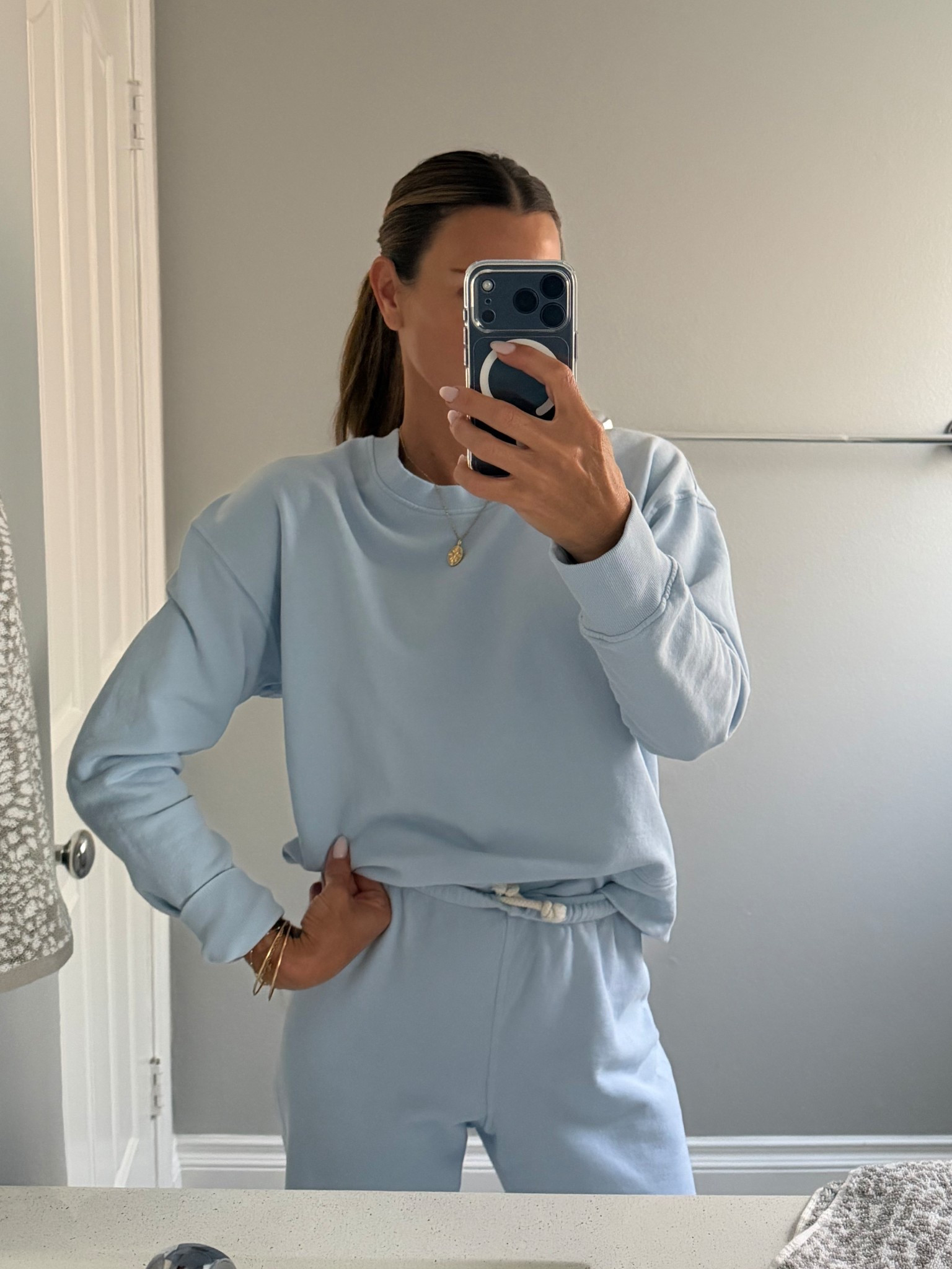 Make it cozy and cute 🩵🩵🩵 this is the coziest, cutest and most flattering spring day outfit for when you need to chill. Because you need to chill! 