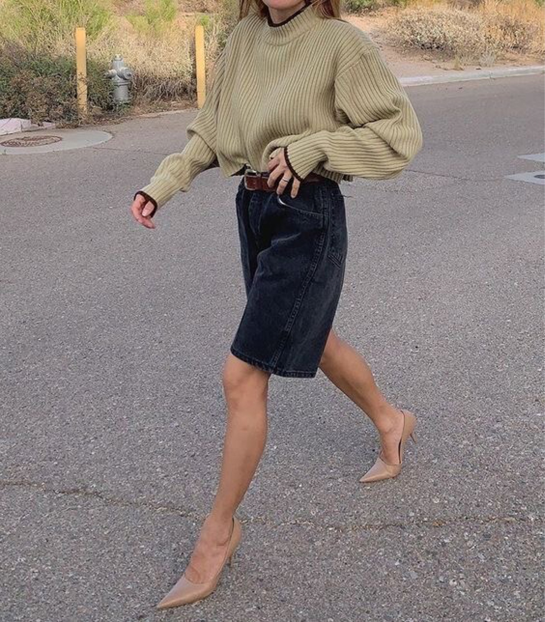 recreating Pinterest outfits I love ✨

obsessed with this simple, chic look perfect for the summer to fall transition 🌤️🍂
- chunky ribbed sweater
- classic brown belt
- long denim shorts 
- nude heels 


#LTKshoecrush #LTKstyletip #LTKSeasonal