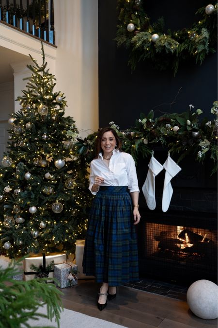 Using any excuse I can find to wear plaid! XxV 

#LTKSeasonal #LTKHoliday #LTKGiftGuide