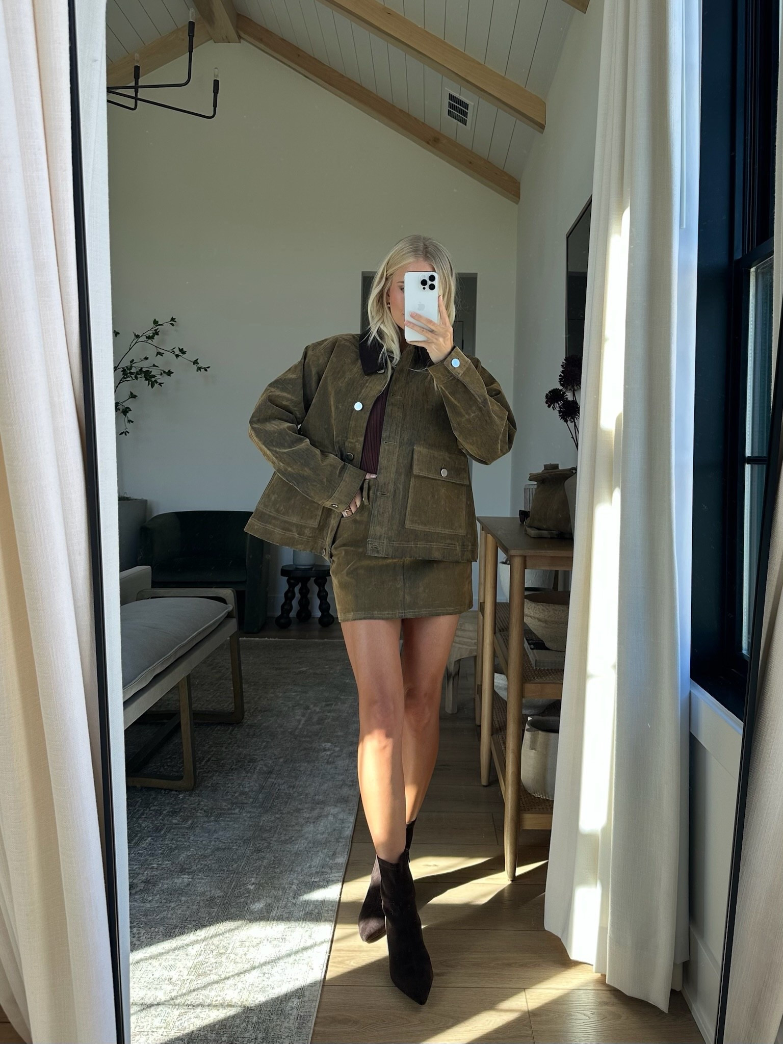 Wearing a medium in jacket, small in top, 4 in skirt, shoes are tts! #kathleenpost

Fall transition outfit, barn jacket outfit, fall sweater, thanksgiving outfit 

#LTKStyleTip #LTKSeasonal