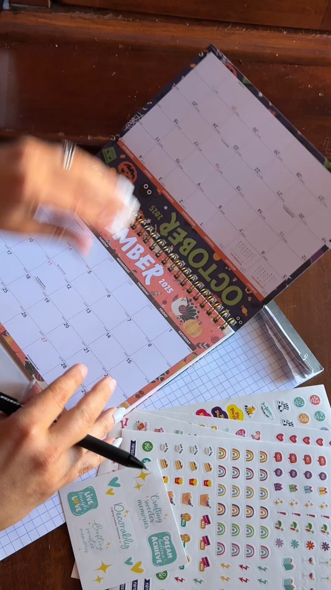 Everyday essentials don’t have to be boring 🤍
These Decorably finds make organization, gifting, and everyday moments feel a little more special, from a cute desk calendar to the sweetest kids backpack and holiday details. 

Linked in LTK and Amazon storefront


#momlife #decor #stationary #organization #playroom