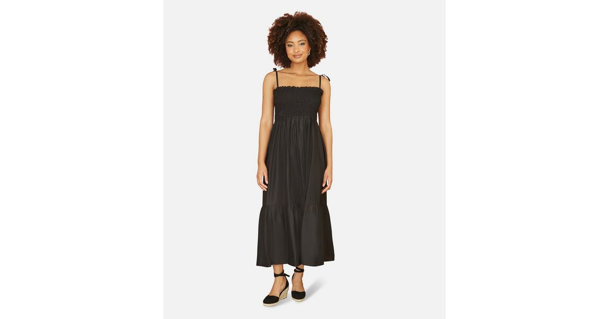 Yumi Black Tiered Midi Dress | New Look | New Look (UK)