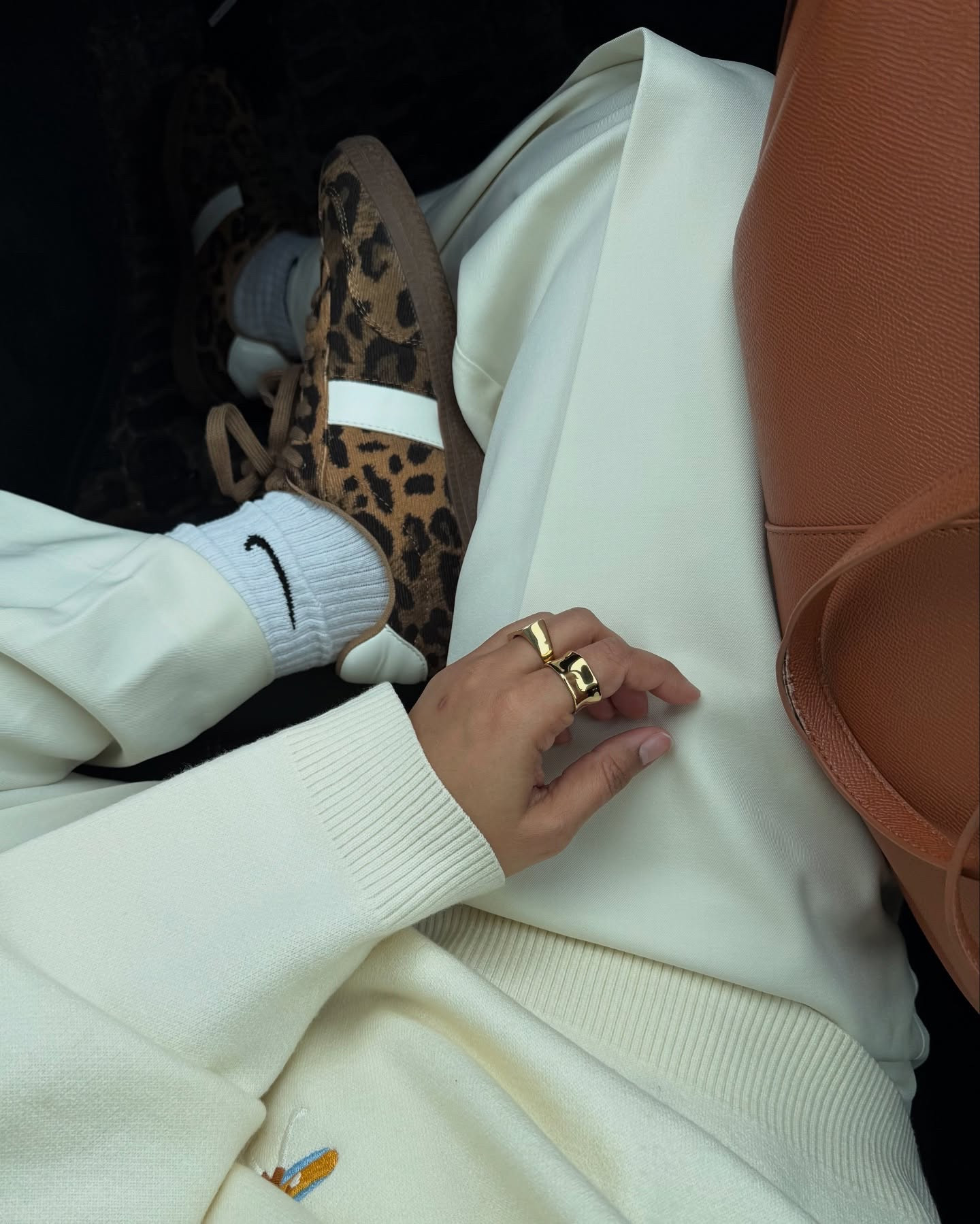 Spring combo 💛🤎
.
.
Sneakers @callitspring 
Pants and bag @commense.official : discount code - saminaiqbal_12
Sweater @girlcrushgang 

[spring fashion, Pinterest inspired, spring outfit, fashion inspo, fashion blogger, butter yellow ]

#springfashion #fashiontrends #butteryellowoutfit #outfitinspo #classystyle #springoutfitideas #torontofashionblogger #punjabisong #karanaujla