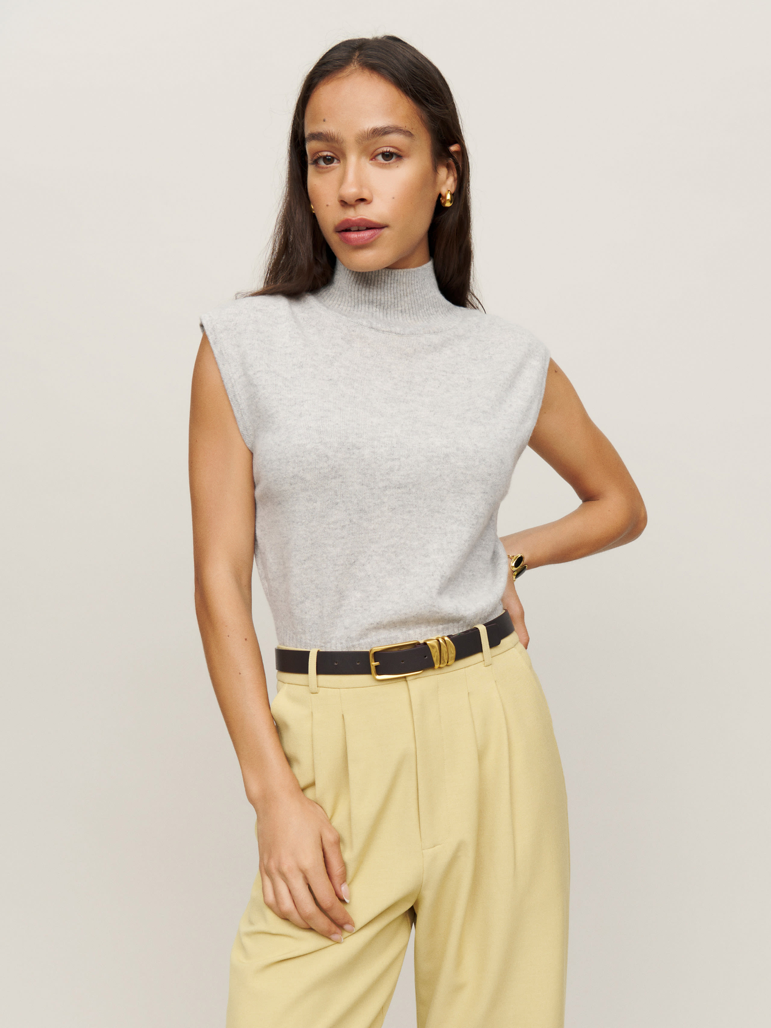 Arco Cashmere Sleeveless Turtleneck Sweater | Reformation (Global)