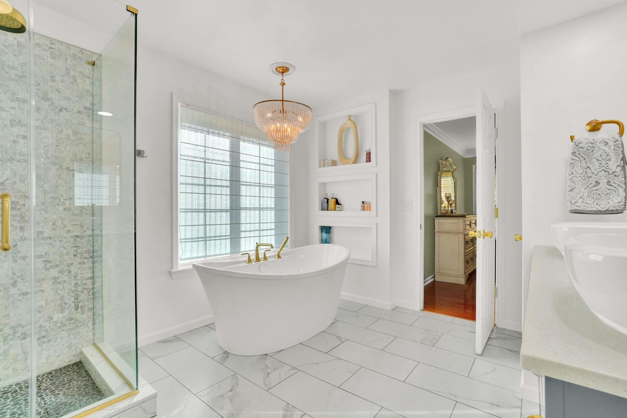 Bathroom Renovation 

#bathroom
#home
#bathroomrenovation
#homeimprovement

#LTKHome #LTKselfcare #LTKSaleAlert