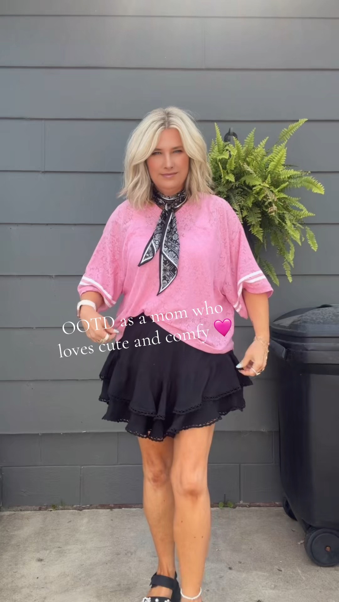 Love cute and comfy looks!! 🖤🩷#skort #lace #jersey #comfy #crocs #sporty #scarf #pink

#LTKootd #LTKOver40 #LTKmomlife