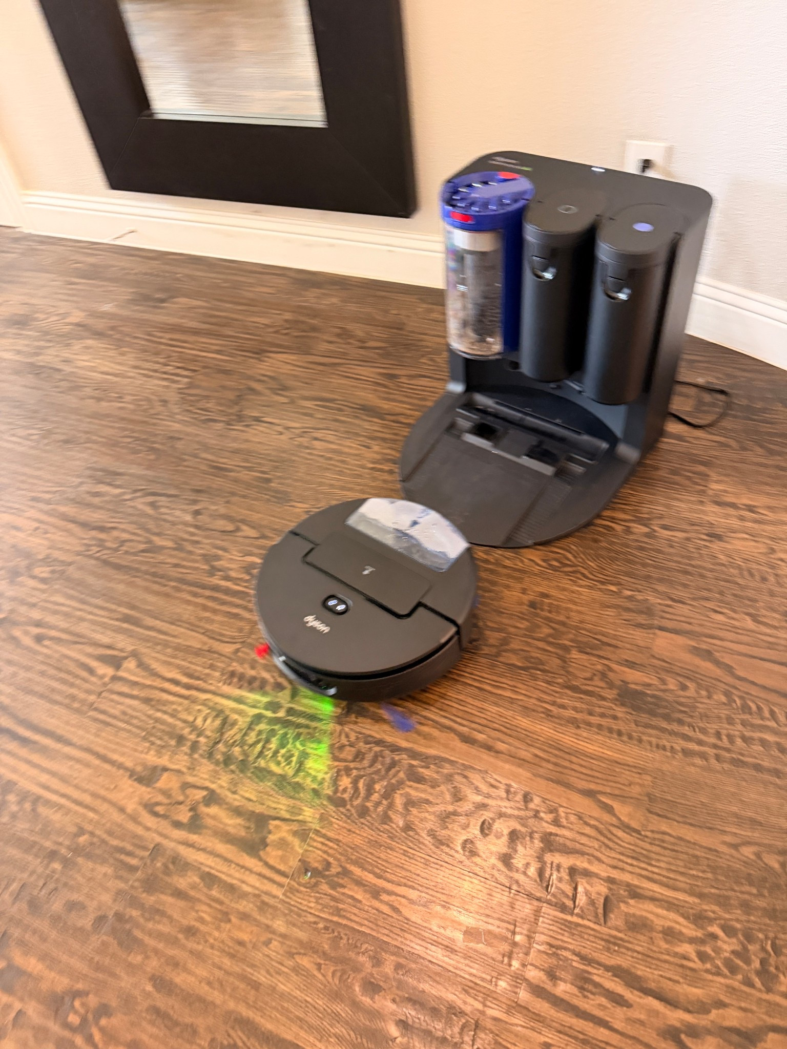 My new favorite household item! The Dyson mop/vacuum robot is fantastic. 👏🏻

#LTKHome