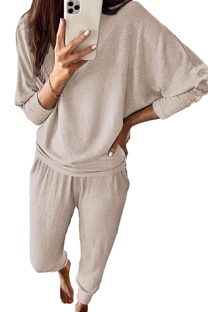 PRETTYGARDEN Women's Fall 2 Piece Lounge Set Long Sleeve Tops Ribbed Pants Spring Matching Sweats... | Amazon (US)