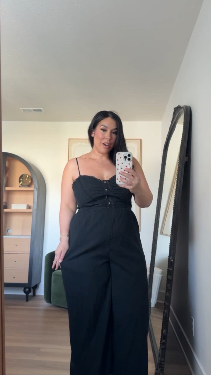 American Eagle midsize spring finds! Soft belly and thick thigh friendly jumpsuit! Would def wear this for a date night! Midsize spring outfits from @AmericanEagle! Use code bonnieae25 for 25% off sitewide!  Wearing a size XL! 
-
-
-
Midsize, American Eagle, Spring, Spring OOTD, Jumpsuit, Dress, Shorts, Midsize spring, Midsize dress, Midsize tops, Midsize pants, Aerie, Spring midsize haul, Summer finds @American Eagle Outfitters 

#LTKMidsize #LTKootd #LTKSeasonal