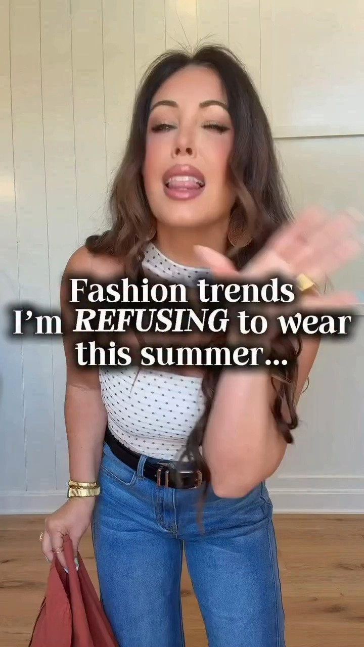 Fashion trends I was absolutely not going to wear this summer…

And yet here we are. 😂

I’ve reached the age where I stop fighting trends the second they’re cute, comfortable, and make getting dressed easier.

The sets.
The jewelry.
The accessories.

Apparently I’m easily influenced.

For size reference: I am 5’4” 141 lbs, wearing size SMALL

#LTKmomlife #LTKootd #LTKdayinmylife