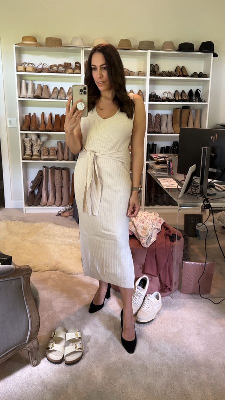 One of my fav finds from the Nordstrom sale is this suuuper stretchy and comfy sleeveless sweater dress paired with my Birkenstock sandals! Also looks cute with sneaks. 

I’m wearing the medium. You may be able to size down but your normal size will be good too! 



#LTKunder50 #LTKSeasonal #LTKxNSale