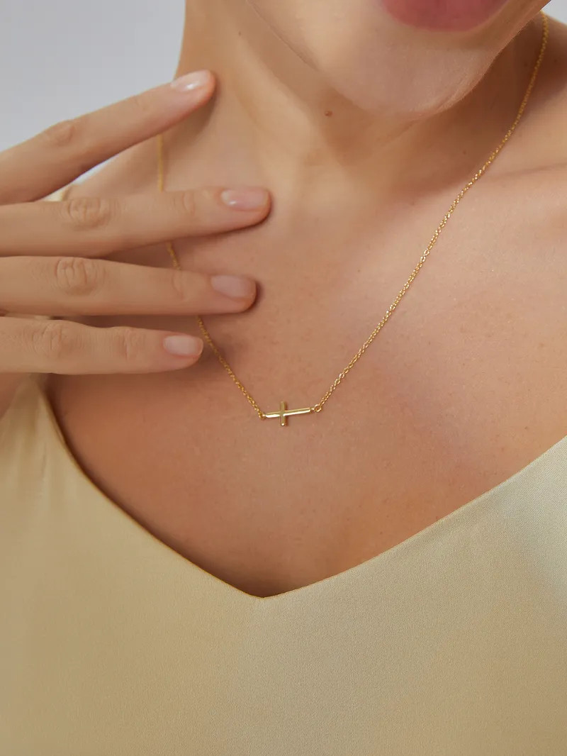 18K Gold Plated Elegant Luxury Glossy Cross Shape Pendant Necklace Women's Neck Decoration Jewelr... | Temu Affiliate Program
