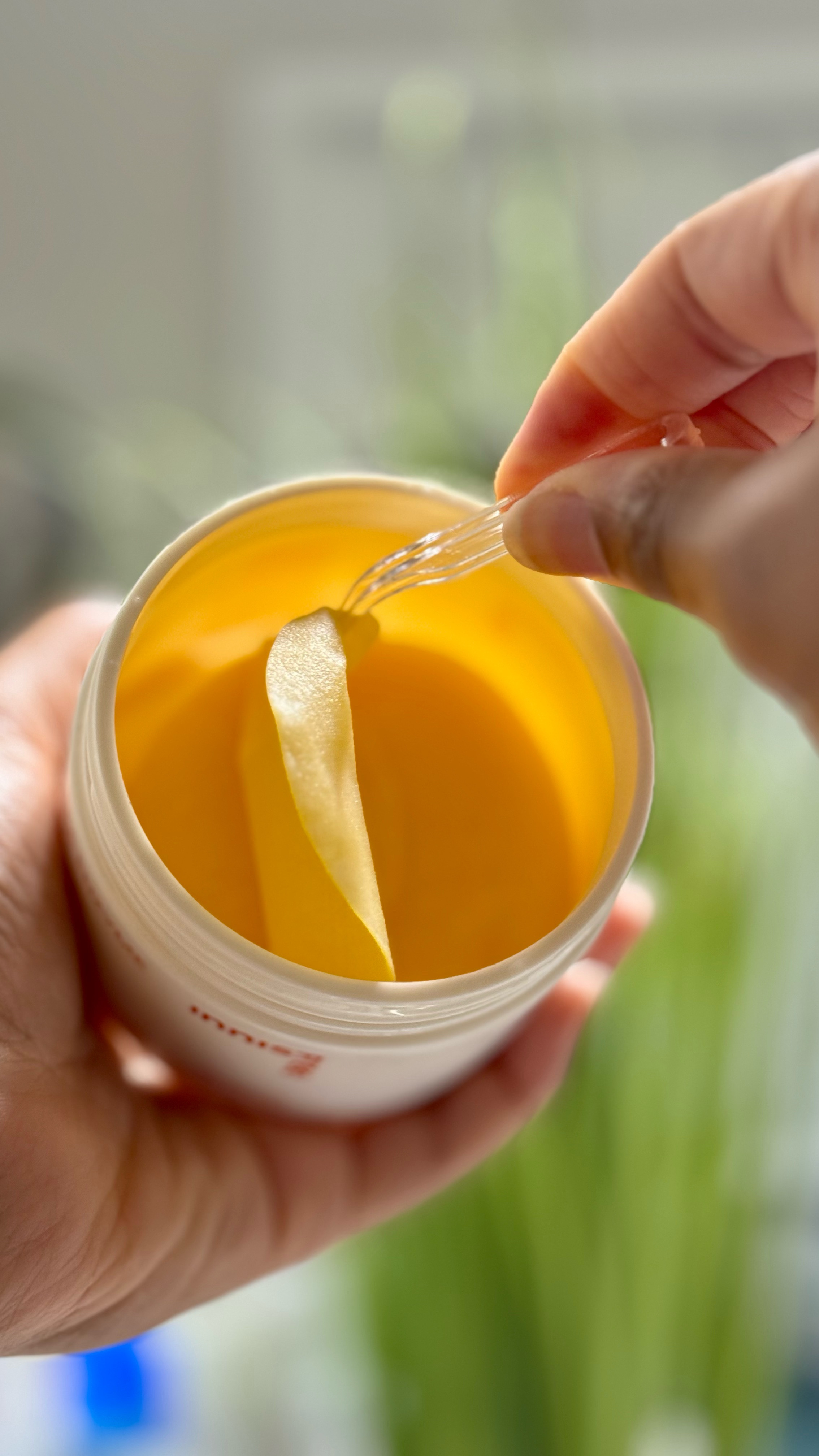 THE REAL REEL DEETS

@innisfreeusa Green Tea Enzyme Vitamin C Brightening Toner Pads

SHOP THE REEL ON MY LTK 🔗 : 

*shopltk.com/explore/ByMeMonique

Well aging | Skincare in My 30s & 40s | Affordable Skincare Routines | What to Buy for Dry Skin | Glass Skin | Dewy Skin | Combination Skin

#acneproneskin #skincareover30 #darkspotreatment #clearskinjourney #dryskincareroutine

#LTKBeauty #LTKFindsUnder50