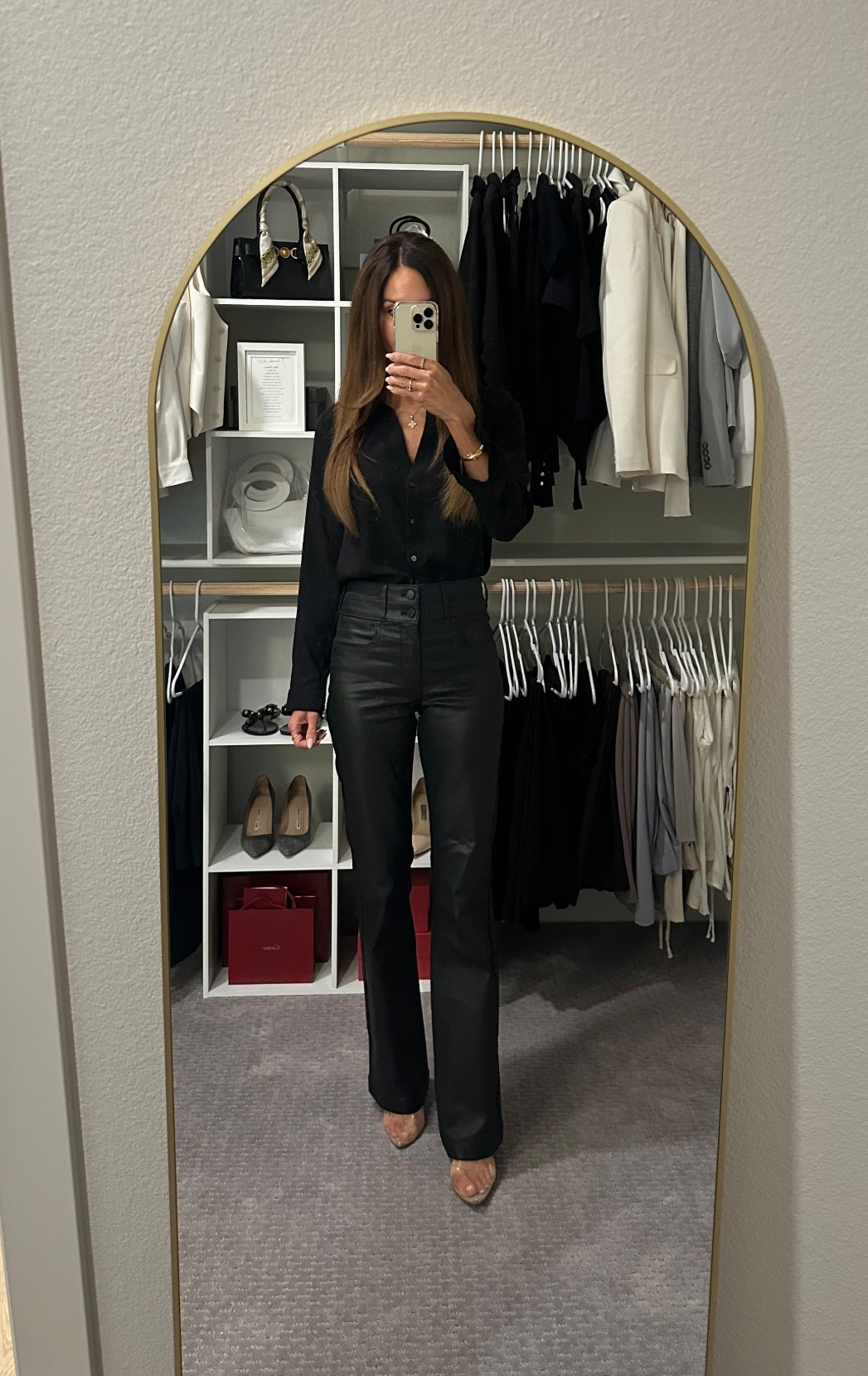 Wearing 00 in pants 🖤

#LTKOver40 #LTKStyleTip #LTKWorkwear