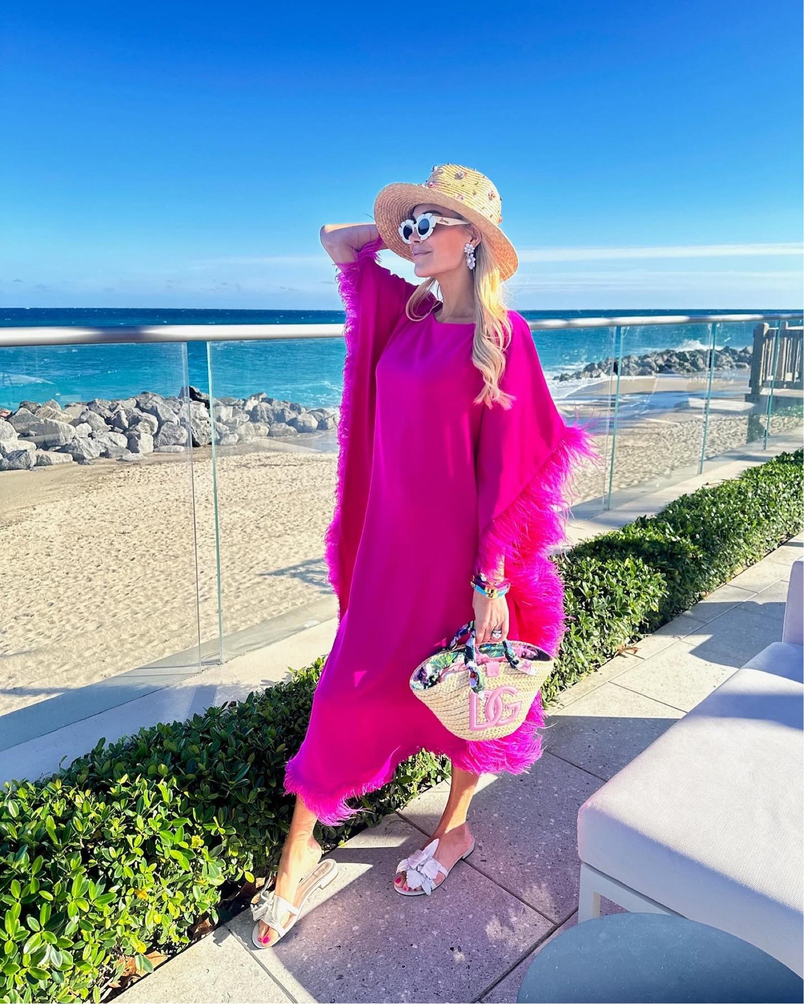 💖🌴💖🌴

#LTKover40 #LTKsalealert #LTKitbag