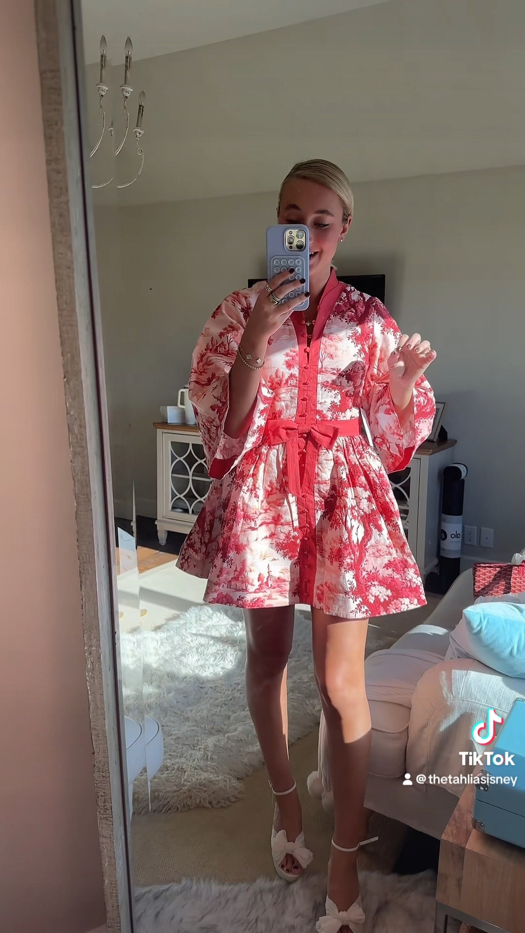 so obsessed with these new Mestiza New York pieces! #nyc #fallstyle #fallfashion #dresses

#LTKHoliday #LTKSeasonal #LTKStyleTip