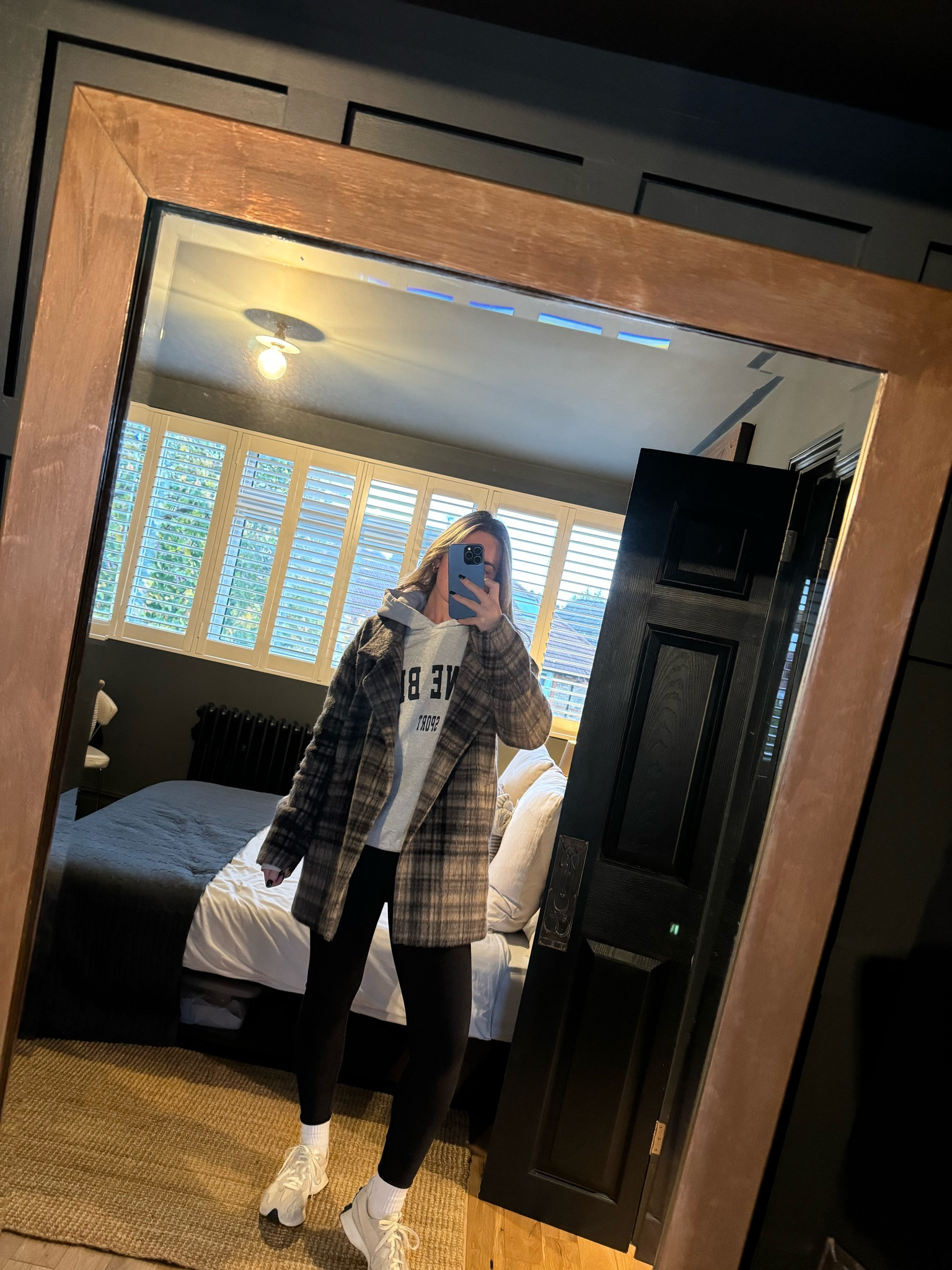 Rainy London Uniform ☔️
Autumn Outfit / Winter / Leggings/ Lululemon / Anine Bing Hoodie / Oversized Sweatshirt / Dog Walking Outfit / Casual Outfit / New Balance Trainers/ Cosy Outfit / Fall Fashion / Rainy Day Outfit / UK Fashion / London /Grwm / Airport Outfit / Black Leggings / Grey Hoodie / AllSaints Double Breasted Coat / Wool Coat 

#LTKautumn #LTKeurope #LTKuk