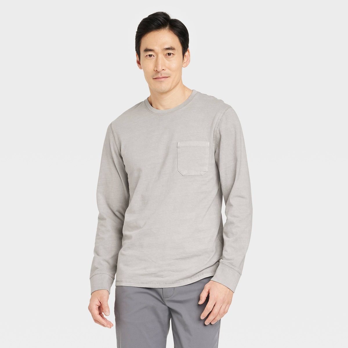Men's Standard Fit Crewneck Long Sleeve T-Shirt - Goodfellow & Co™ Gray L | Target