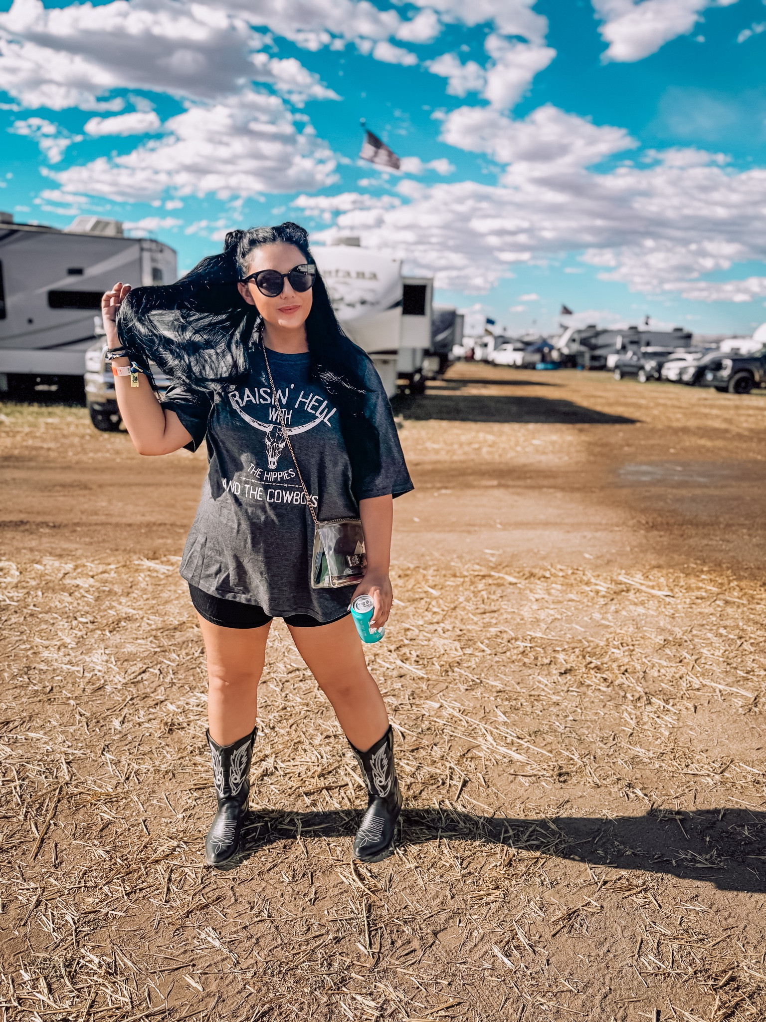Country festival ootd concert 

#LTKMidsize #LTKFindsUnder50 #LTKSaleAlert