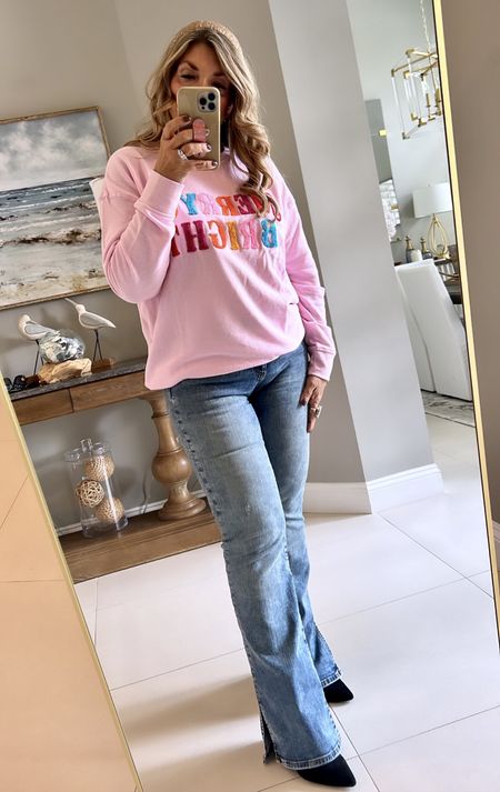 Holiday Sweater Season is upon us! And this pink sweatshirt is perfect for those casual get together‘s or just every day. Wear it with jeans or leggings  

#LTKparties #LTKmidsize #LTKHoliday