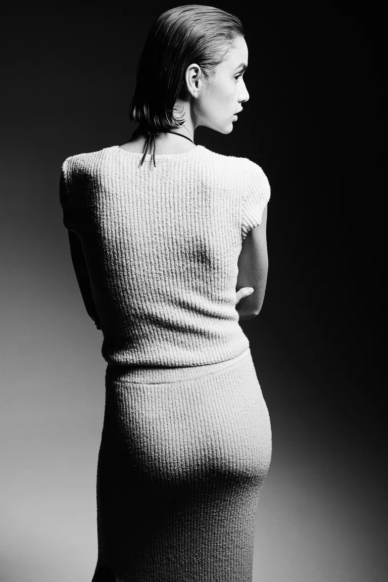 Cap-sleeved rib-knit top - Cream - Ladies | H&M GB | H&M (UK, MY, IN, SG, PH, TW, HK)