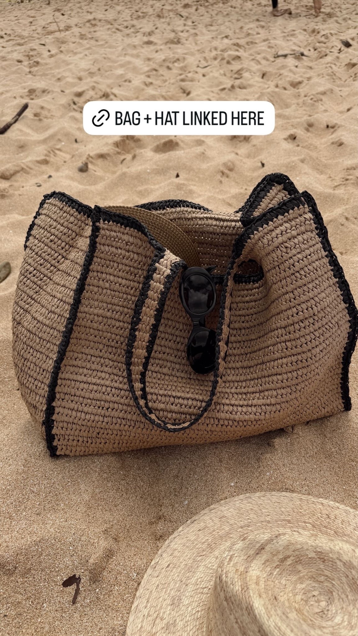 Love this target tote bag, looks expensive but its not✨

#LTKootd #LTKBeauty #LTKTravel